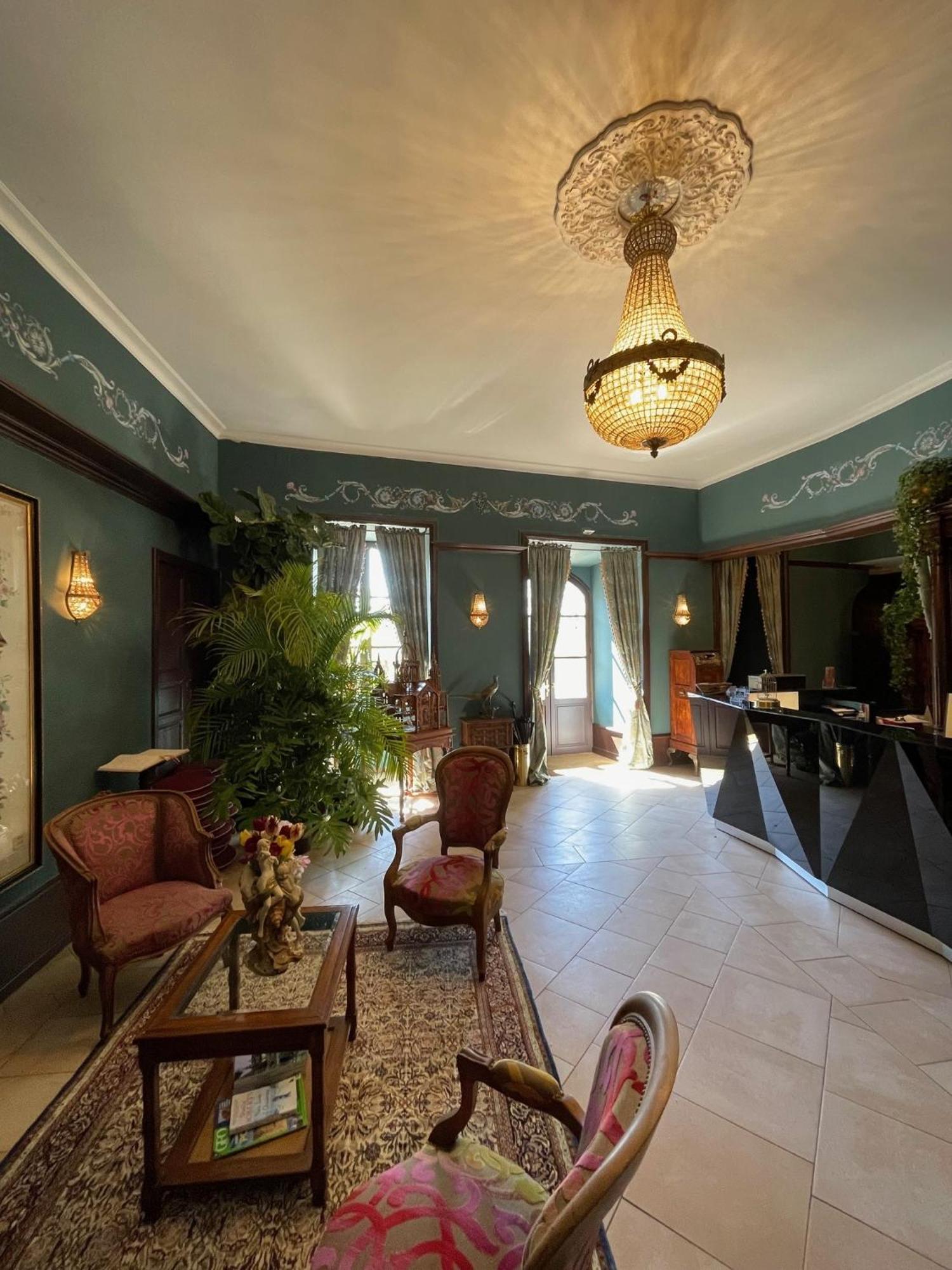 Chateau De Castel Novel Boutique Hotel Varetz Eksteriør bilde